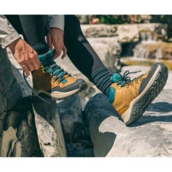 Wolverine Women's Luton Mid WP Outdoor Hiker Boot -Gold- W880386 11 Wolverine Women's Luton Mid WP Outdoor Hiker Boot -Gold- W880386 -Boot Shop W880386 PDP